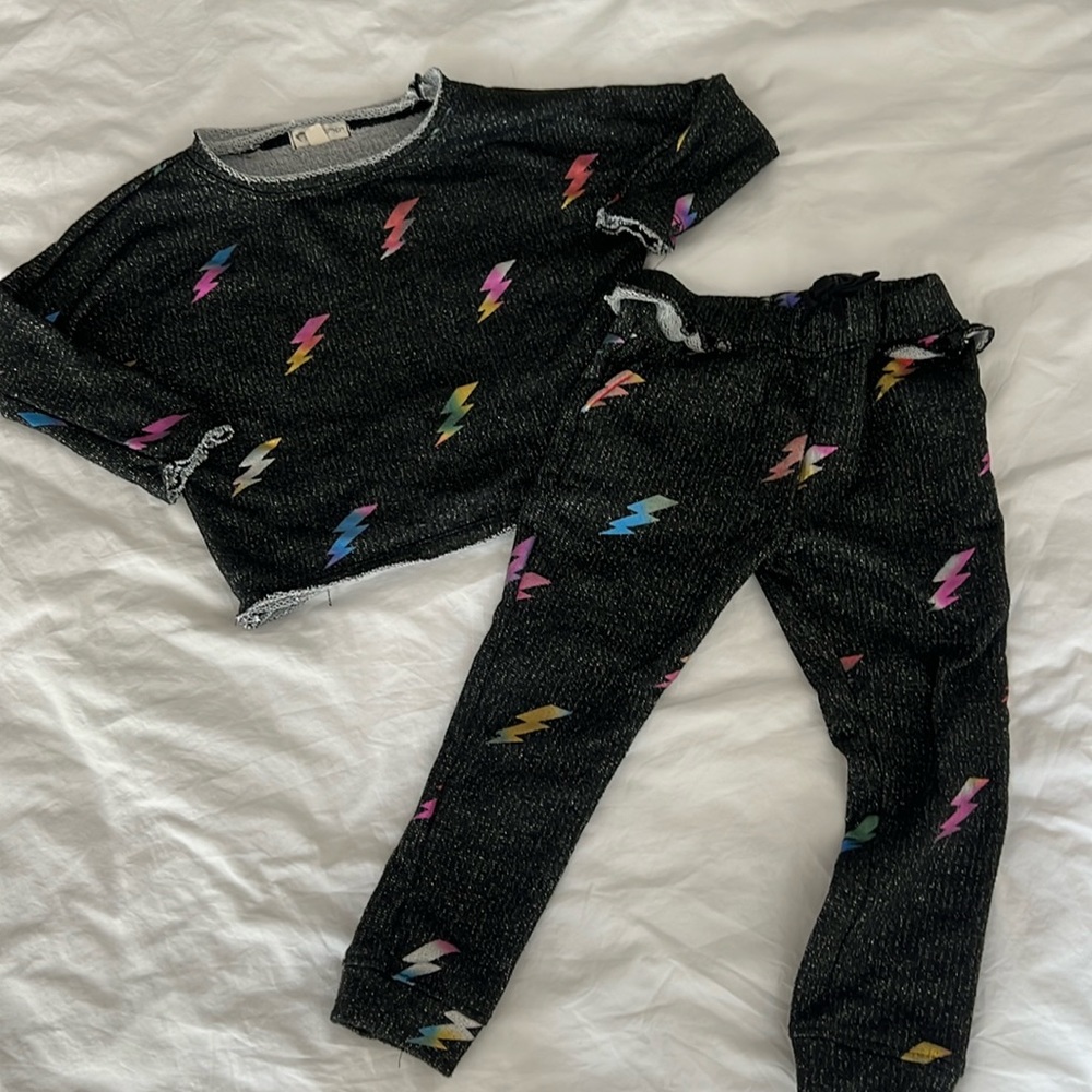 Appaman girls rainbow lightening bolt ruffle jogger sweat suit set 3T🌈⚡️